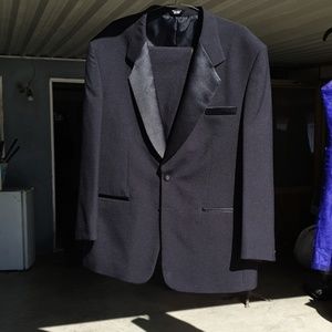 Black Tux